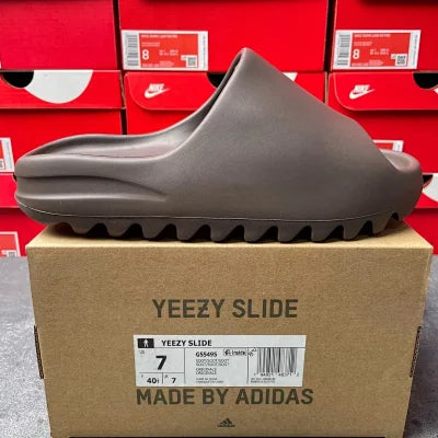 Yeezy Slide +10